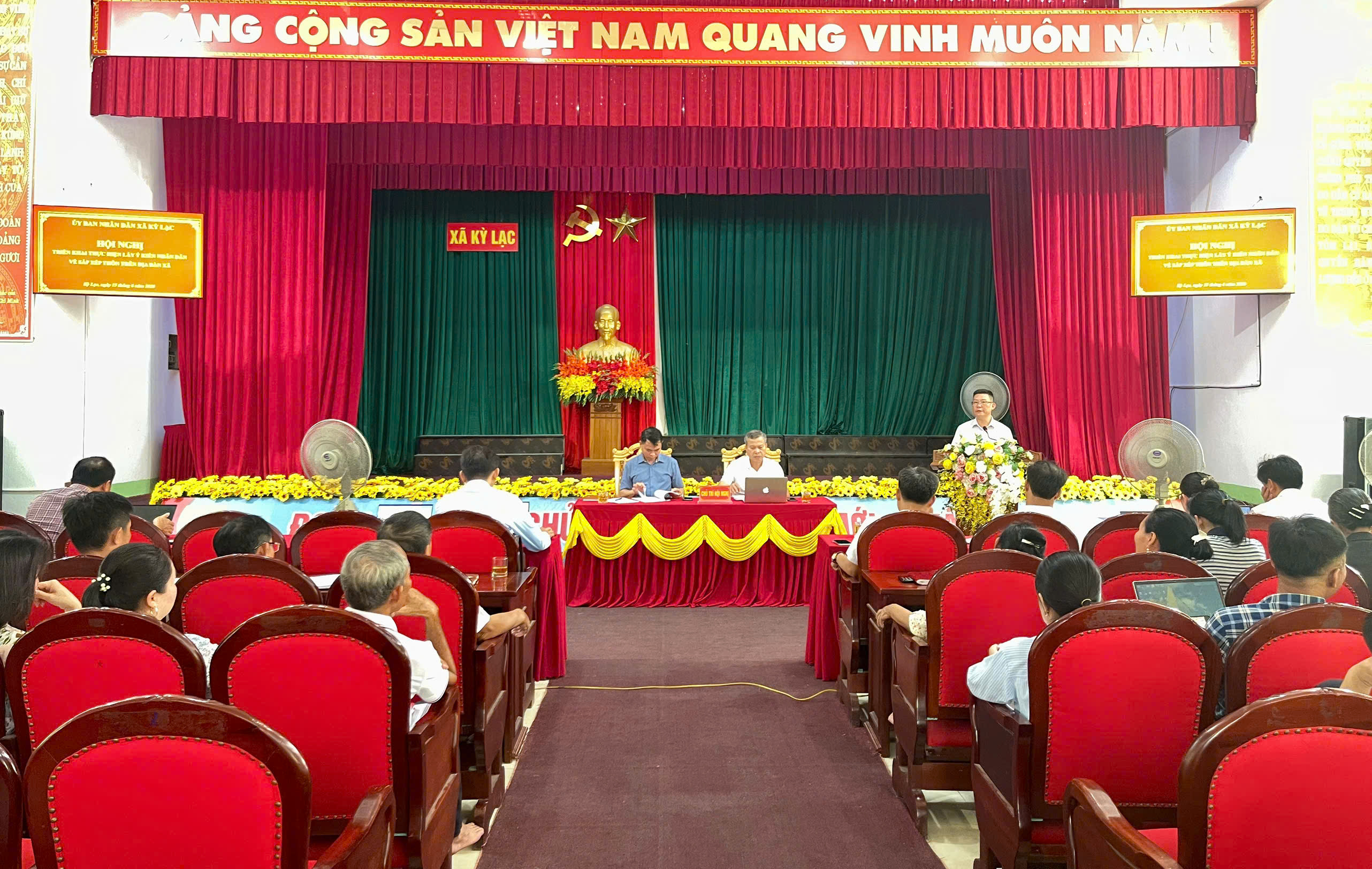 Xã Kỳ Lạc triển khai lấy ý kiến Nhân dân về sắp xếp các thôn trên địa bàn