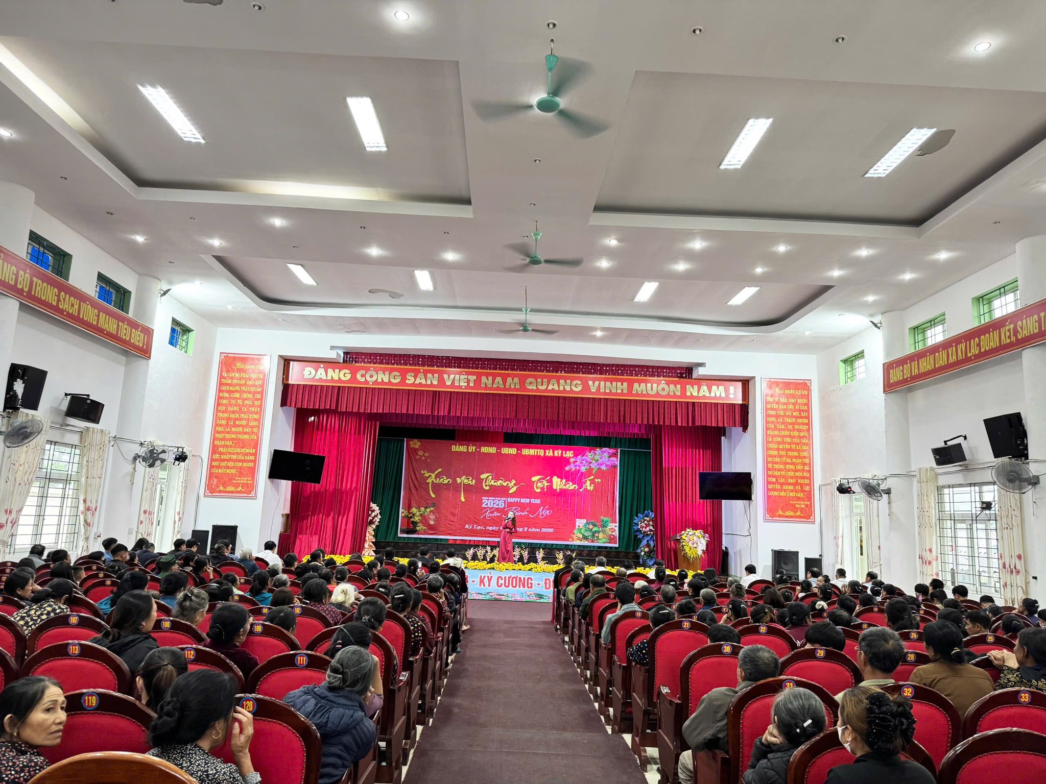 XÃ KỲ LẠC TỔ CHỨC CHƯƠNG TRÌNH “XUÂN YÊU THƯƠNG – TẾT NHÂN ÁI